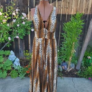 Sleeveless Tiger-Print Maxi Dress - Brown White